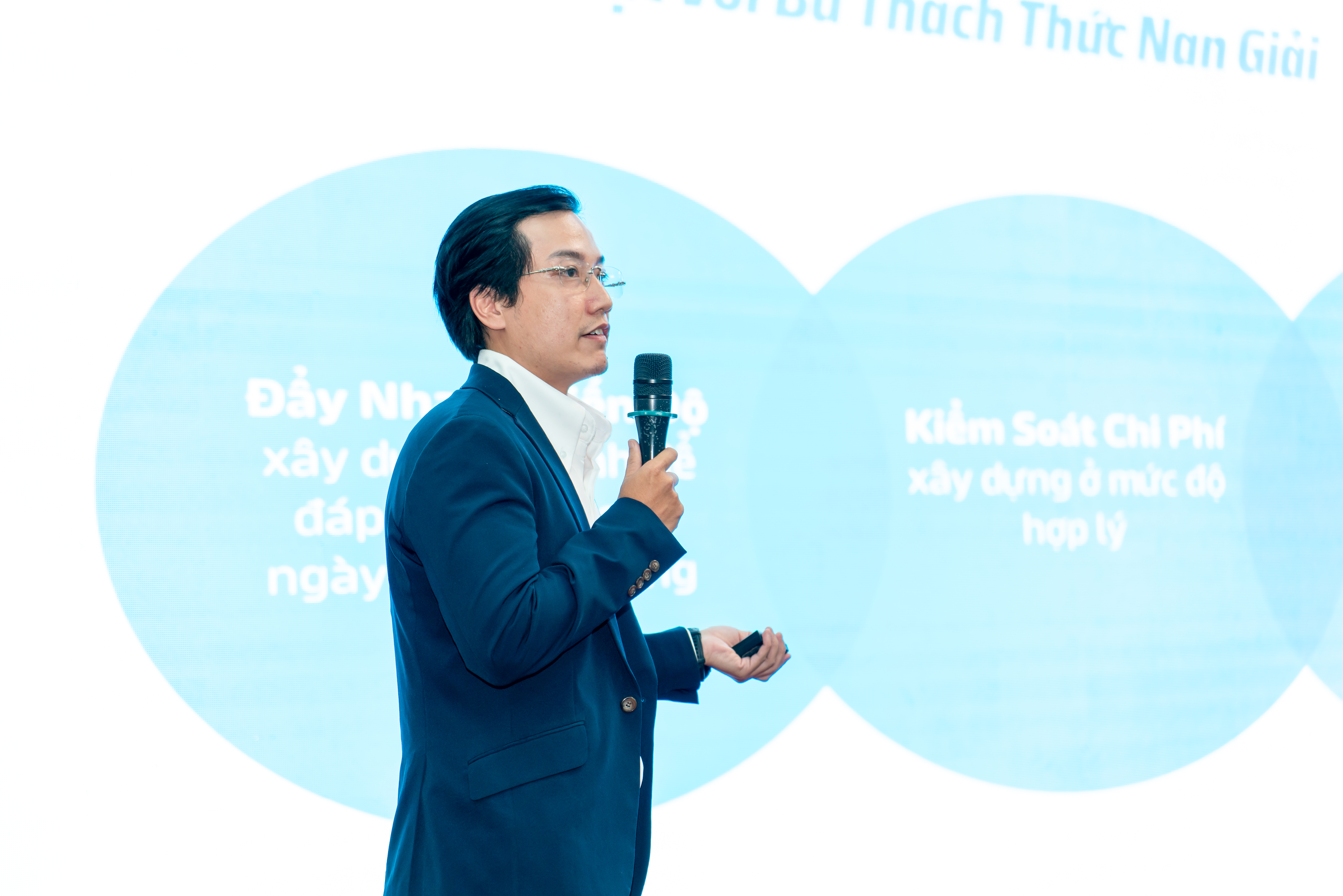 Ảnh hội thảo 17